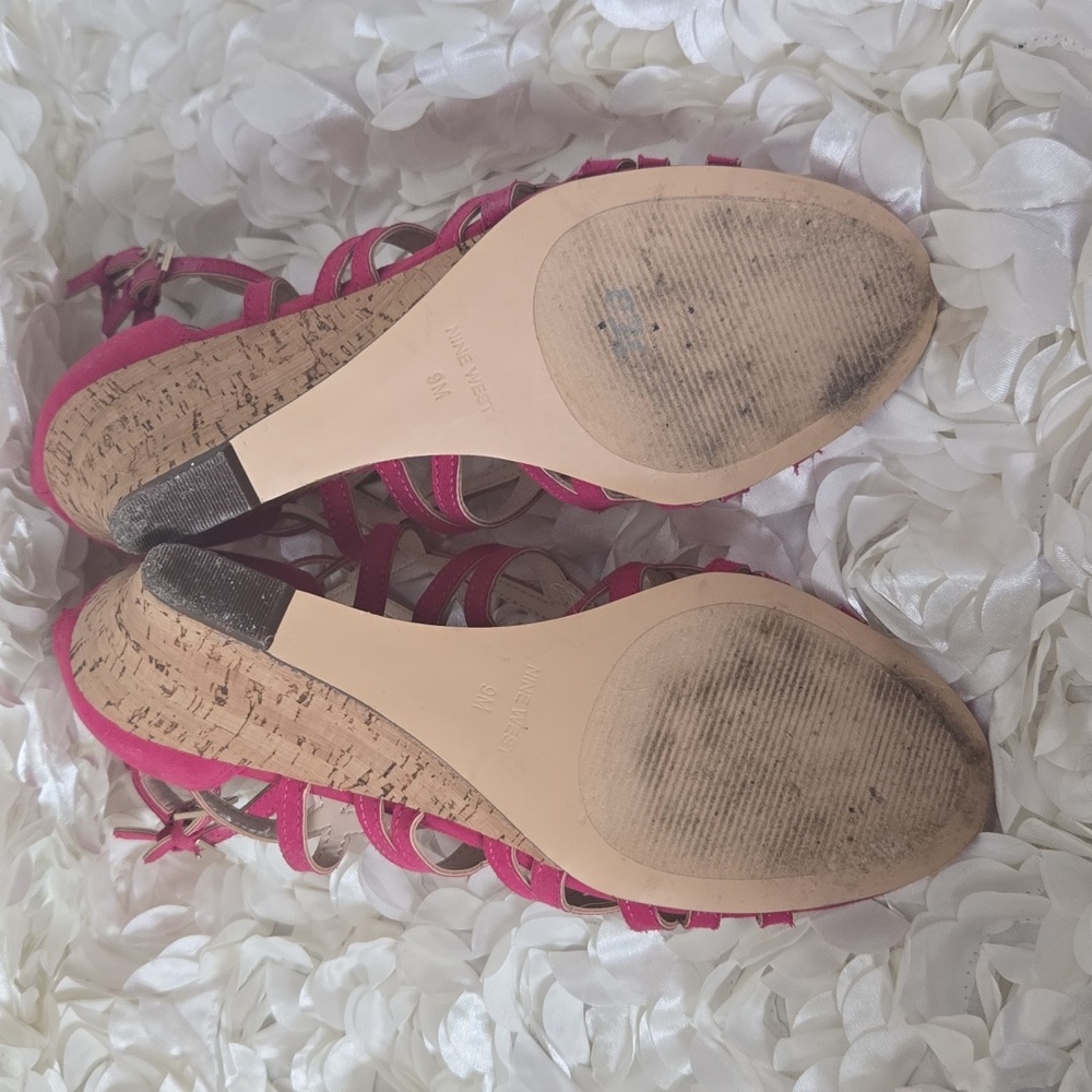 Women's Hot Pink Wedges Size 9 - Picture 3 of 7